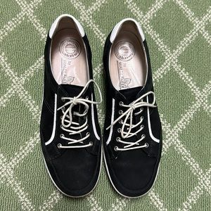 Waldlaufer Black suede tennis/active shoe